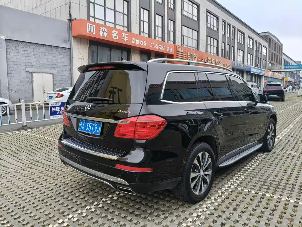 Mercedes-Benz GL-Class 2015 — фото 9