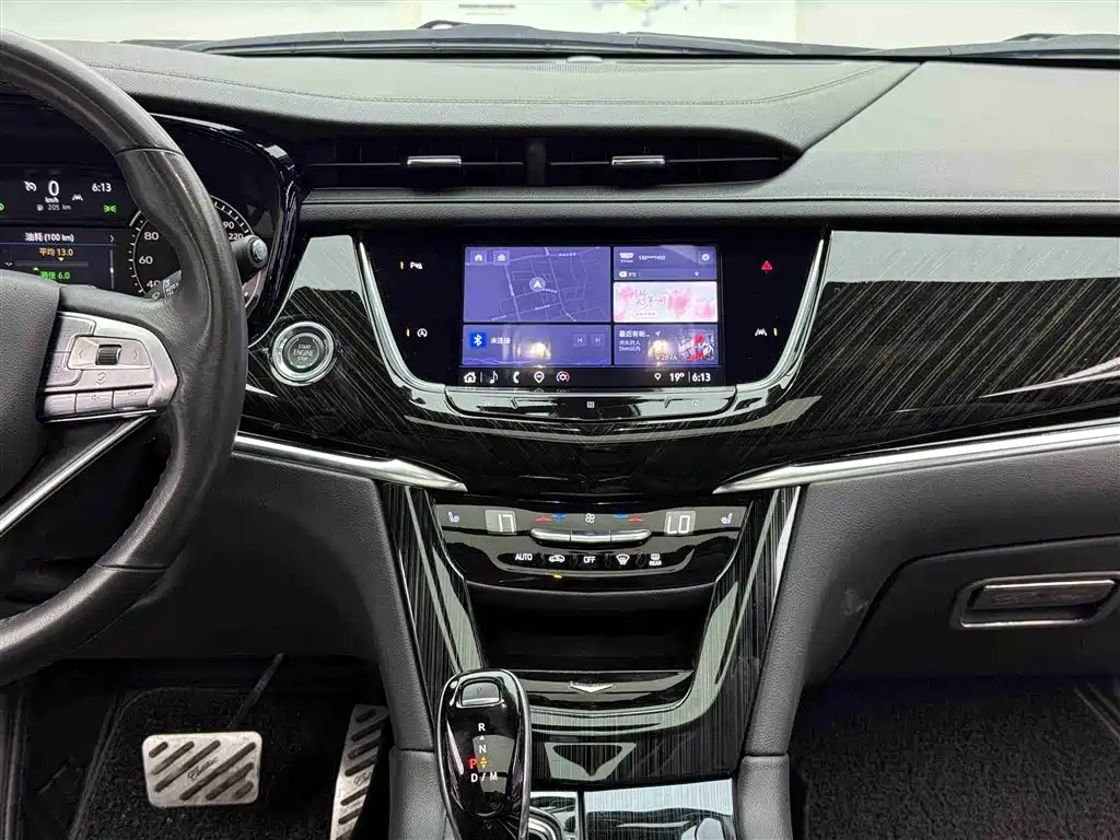 Cadillac XT6 2021 — фото 10