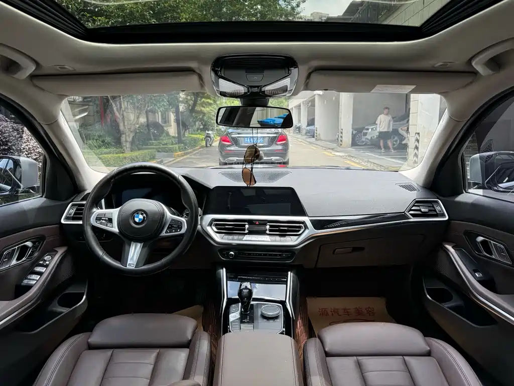 BMW 3 Series 2021