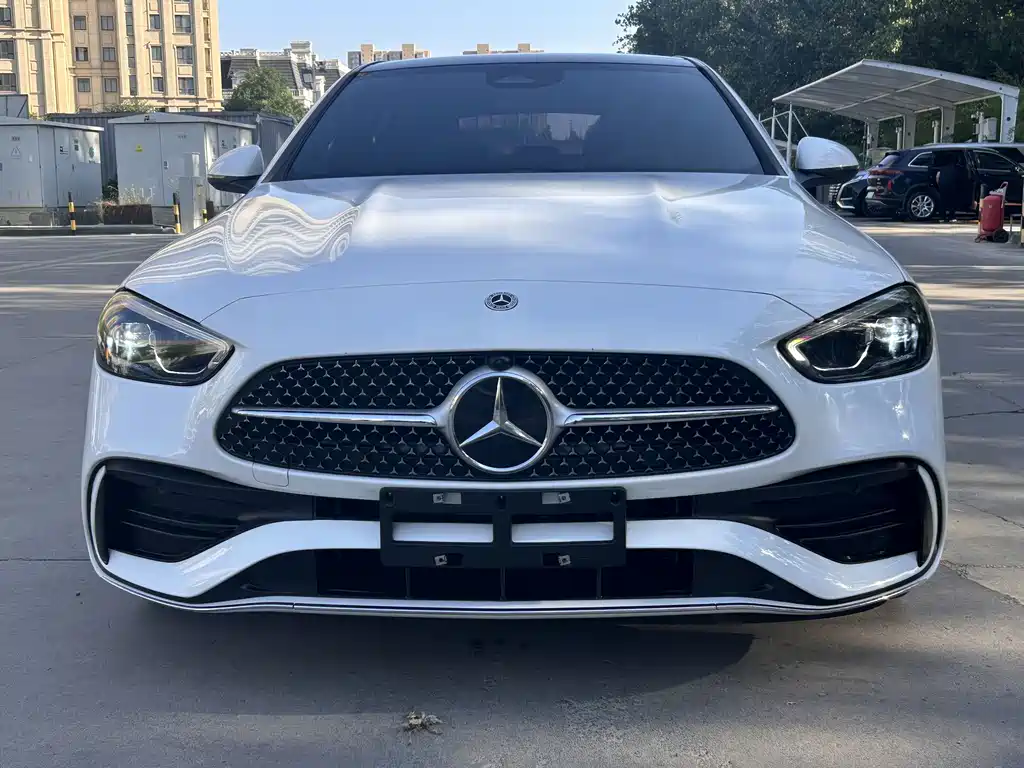 Mercedes-Benz C-Class 2024 — фото 2