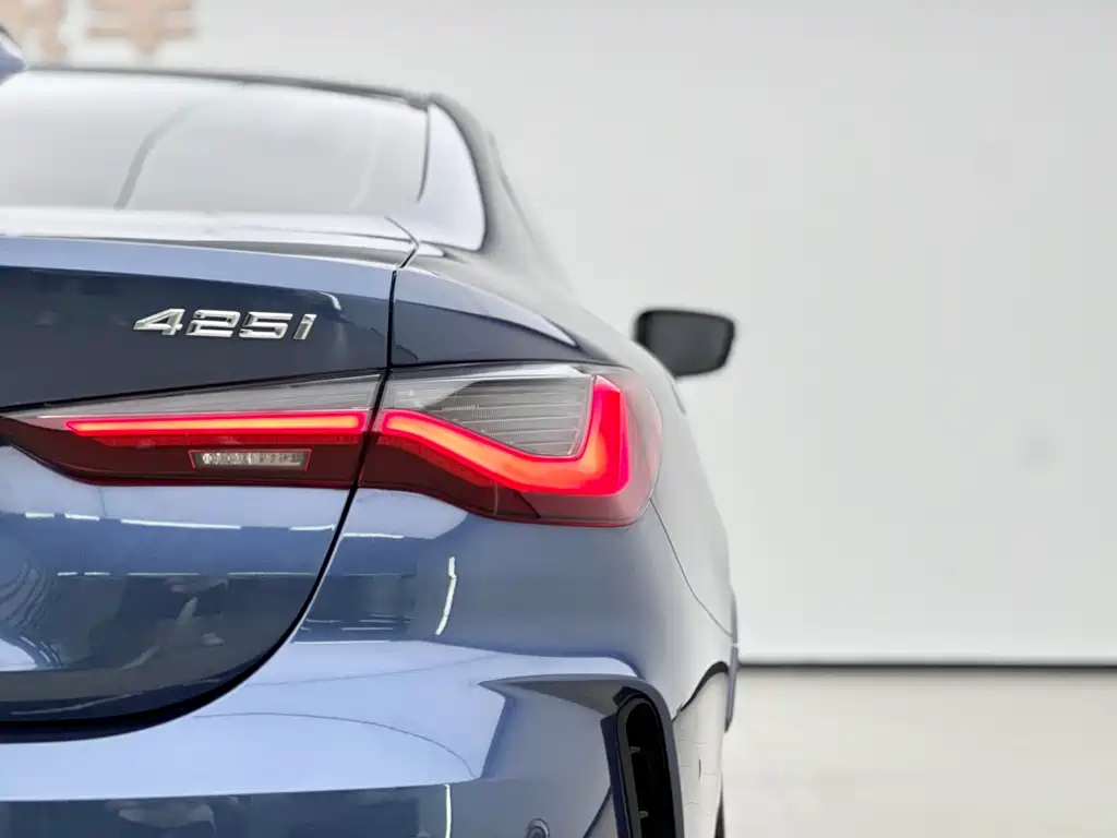 BMW 4 Series 2023 — фото 16