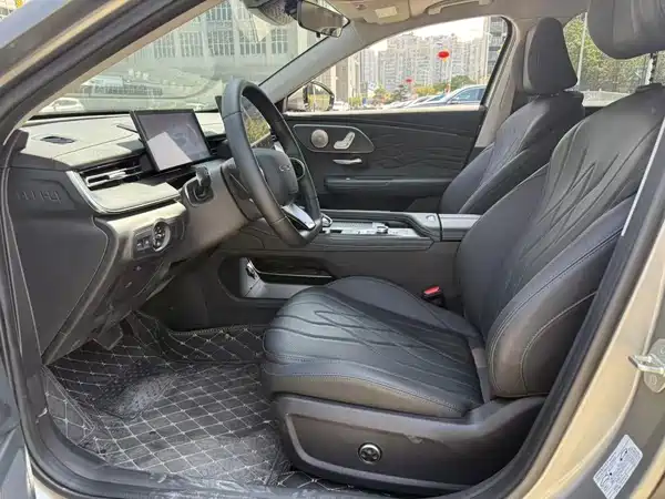 Chery Arrizo 8 PRO 2025