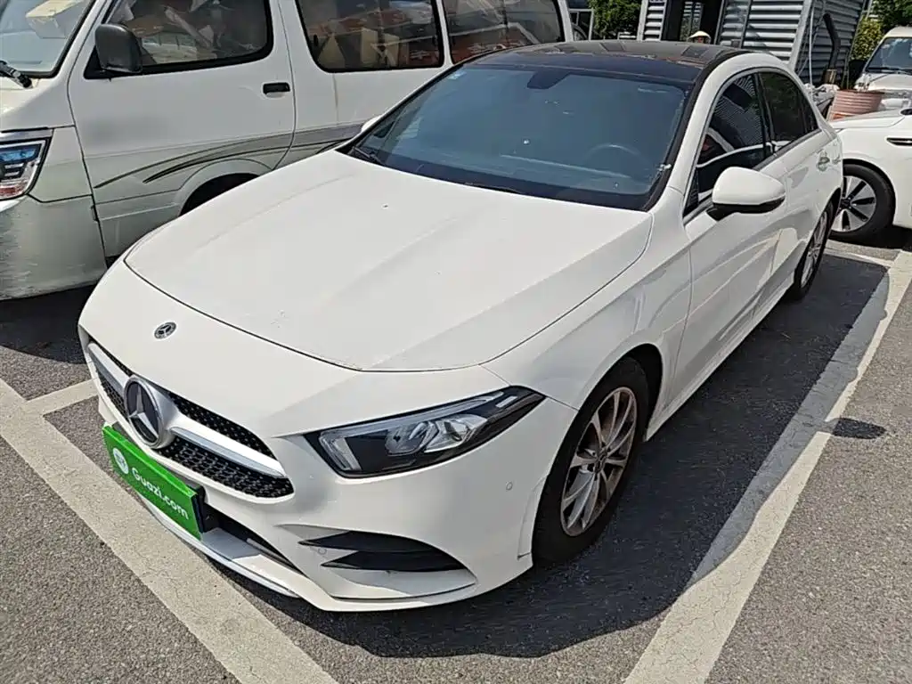 Mercedes-Benz A-Class 2020 — фото 2