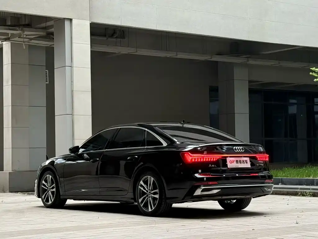 Audi A6L 2023 — фото 4