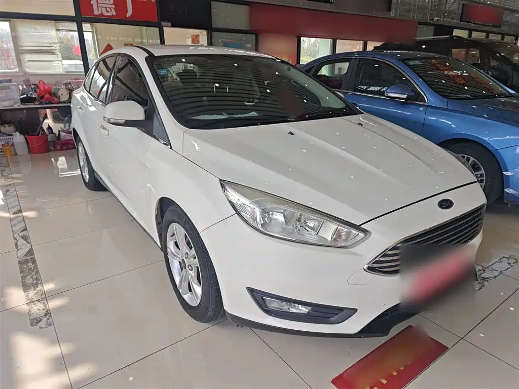 Ford Focus 2017 — фото 4