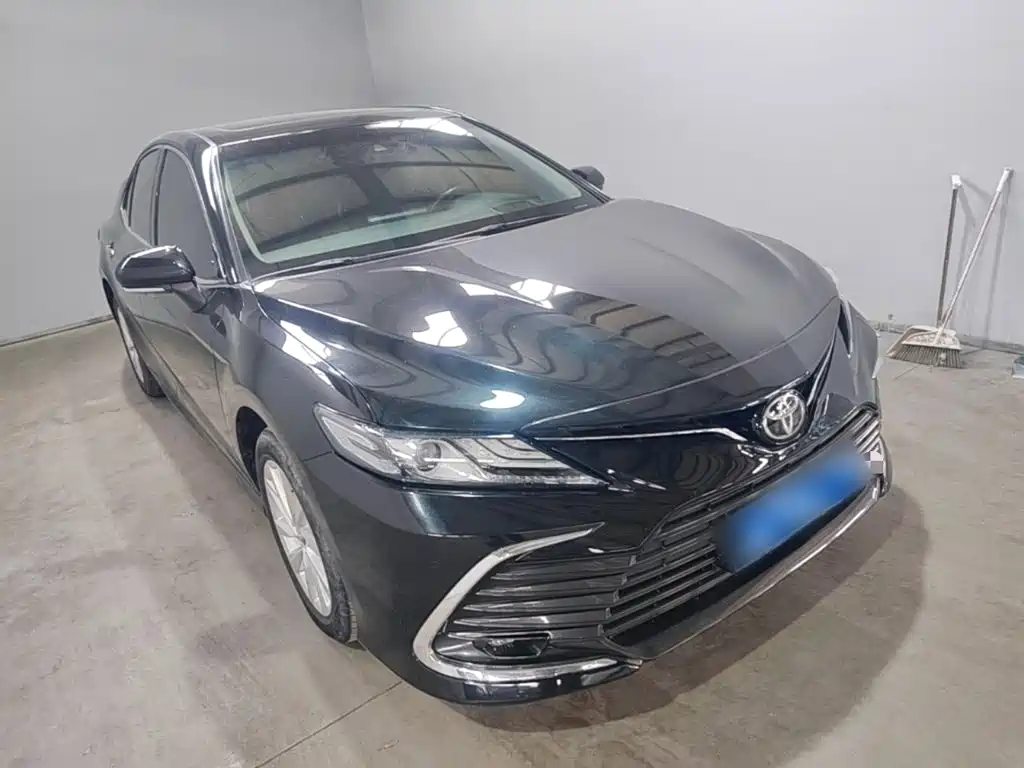 Toyota Camry 2022 — фото 22