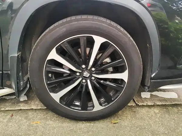 Toyota Crown Kluger 2021