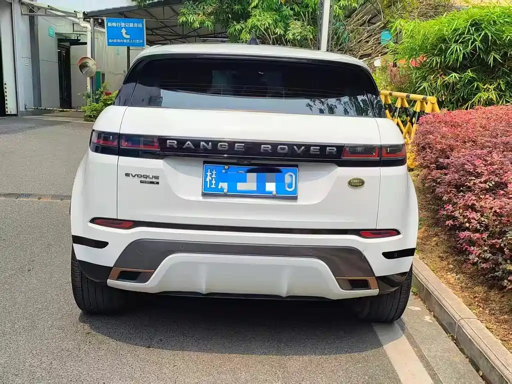 Land Rover Evoque 2020 — фото 3