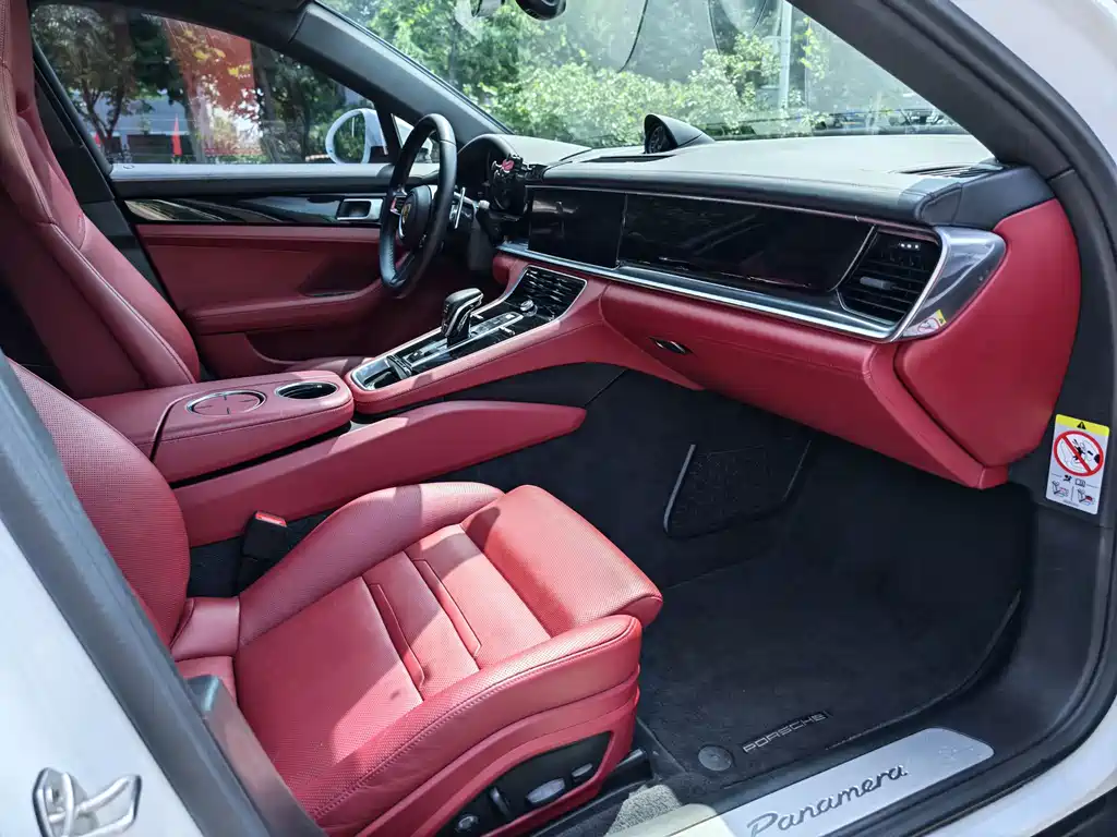 Porsche Panamera 2023 — фото 10