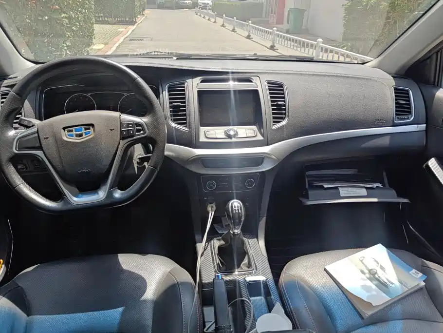 Geely Vision 2016 — фото 12
