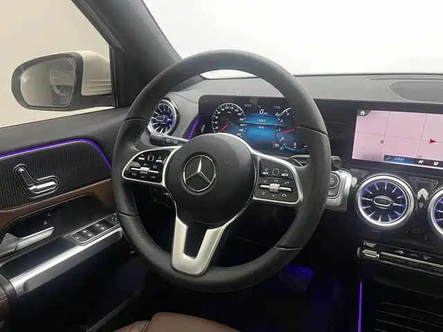 Mercedes-Benz GLB 2022 — фото 8