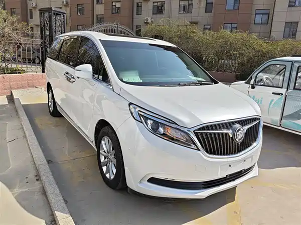 Buick GL8 2018