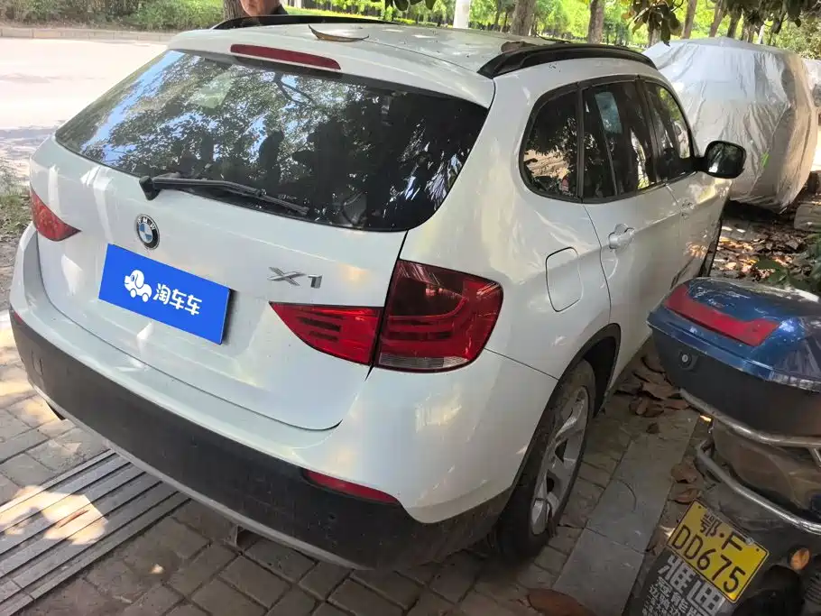 BMW X1 2012