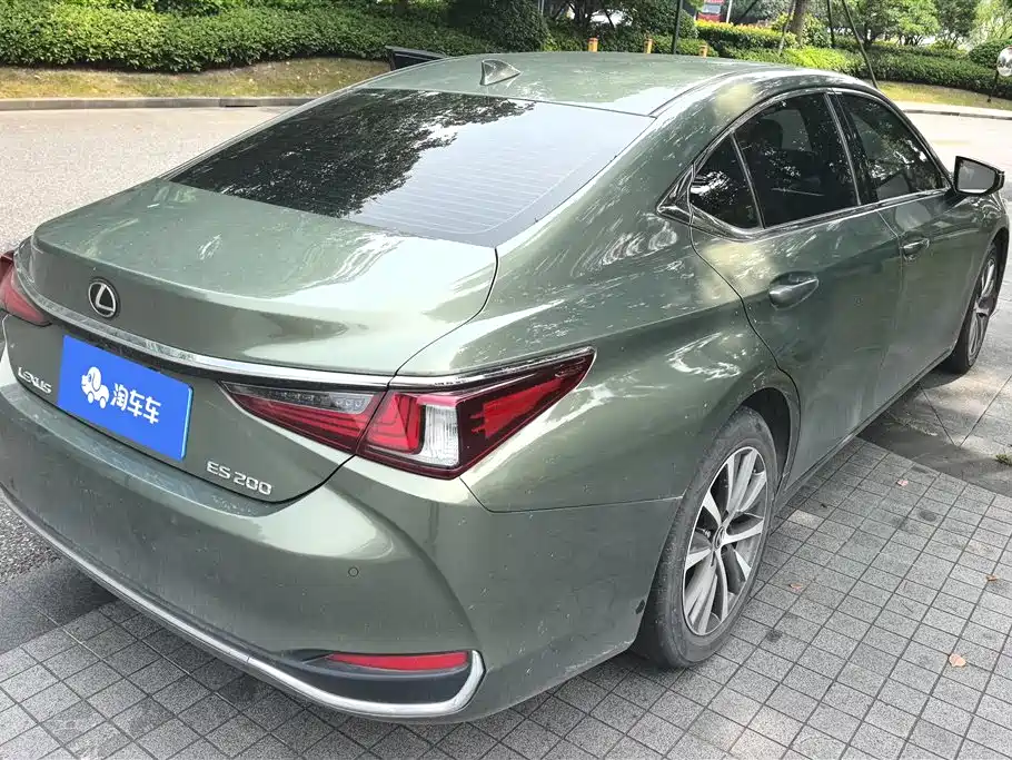 Lexus ES 2020 — фото 3