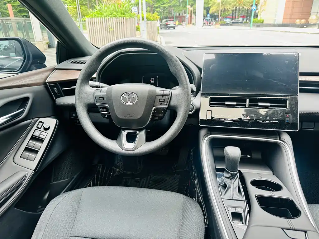 Toyota Avalon 2025 — фото 18