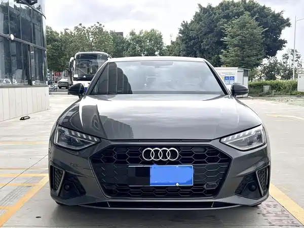 Audi A4L 2024