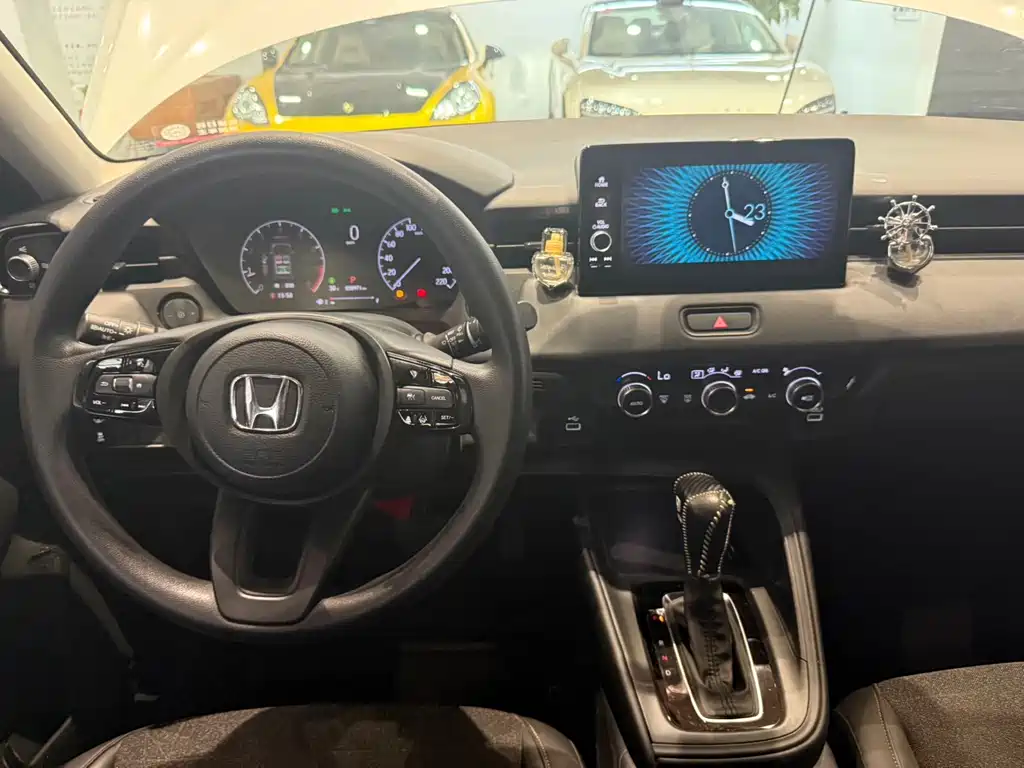 Honda Vezel 2023 — фото 13