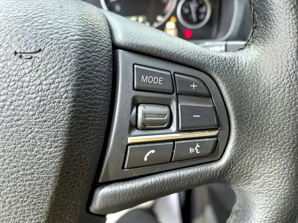 BMW X5 2018 — фото 19