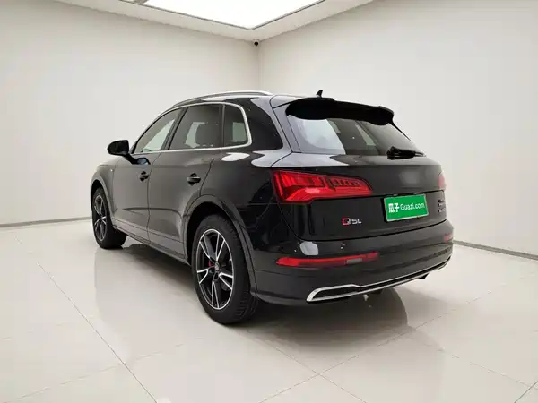 Audi Q5L 2019