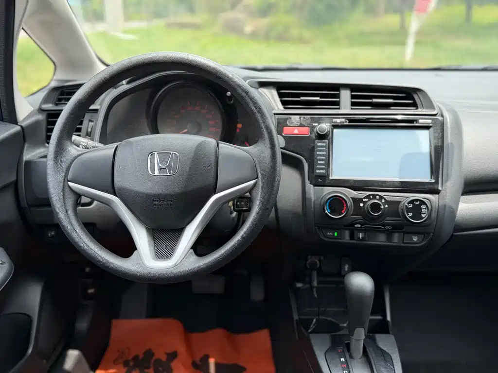 Honda Fit 2014 — фото 10
