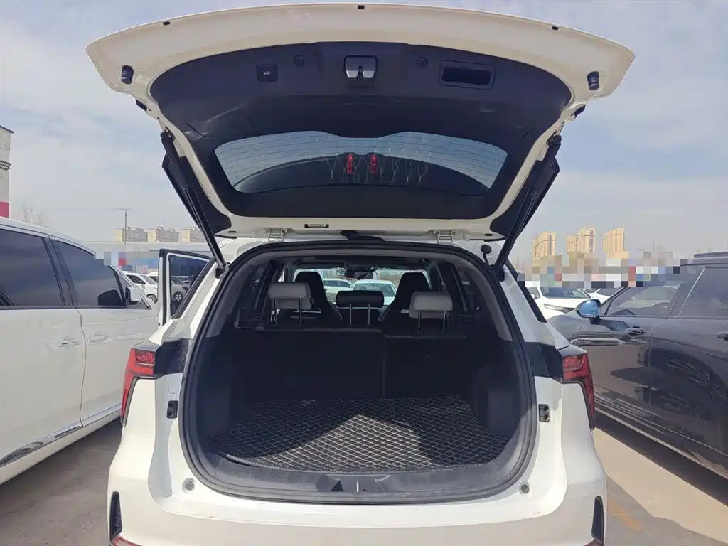 Changan CS75 PLUS 2023 — фото 19