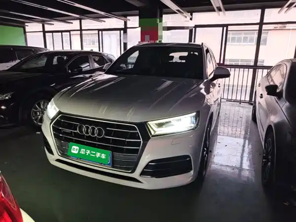 Audi Q5L 2019