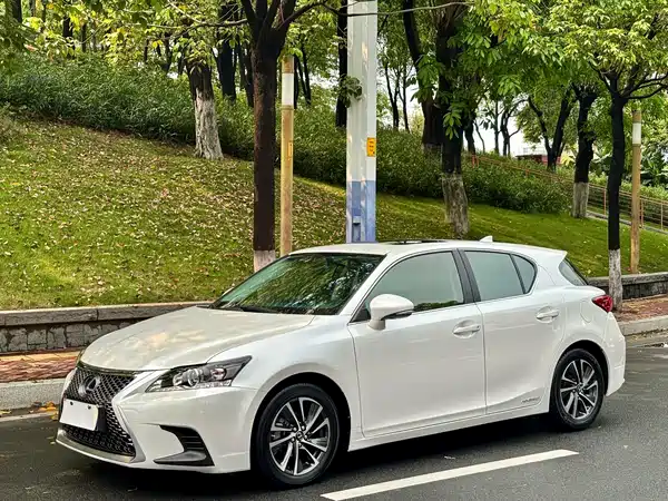 Lexus CT 2017