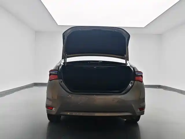 Toyota Corolla Hybrid 2022 — фото 16