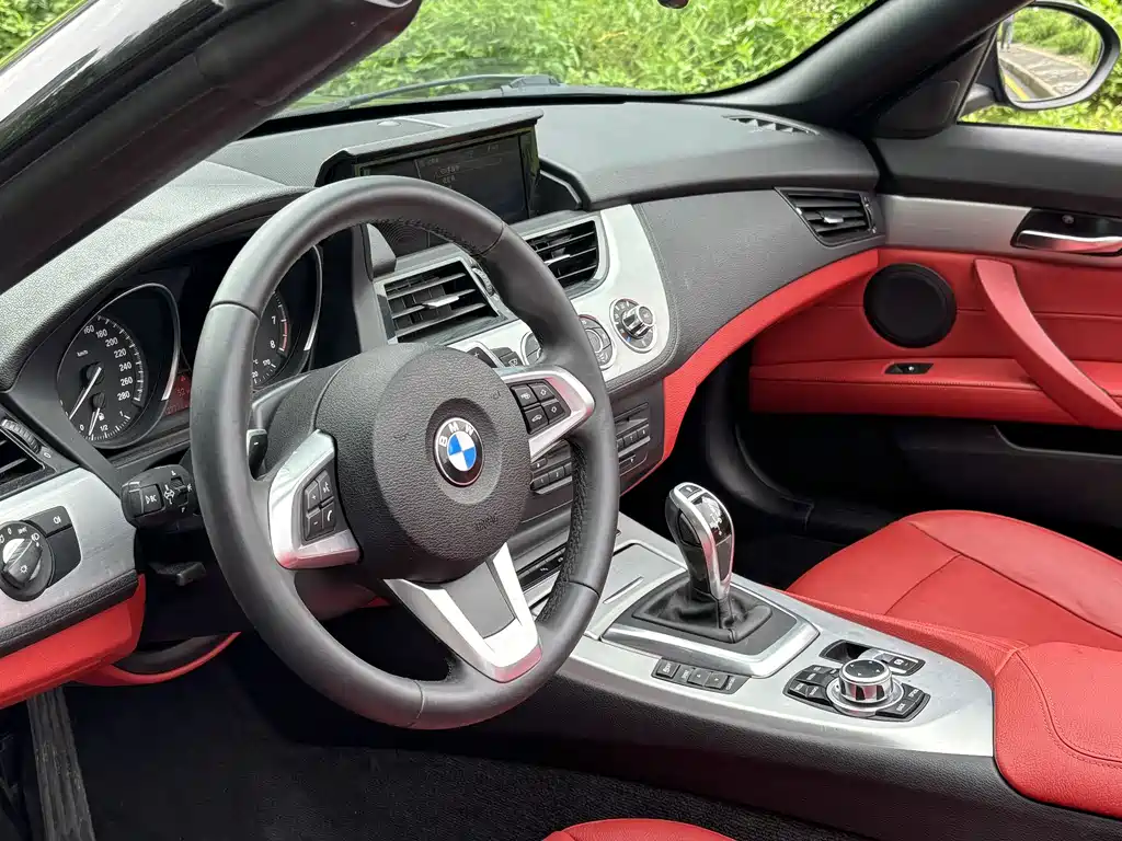 BMW Z4 2015 — фото 5