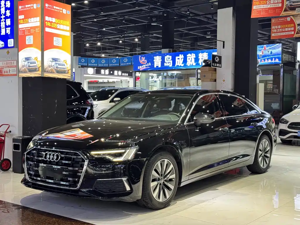 Audi A6L 2022 — фото 1