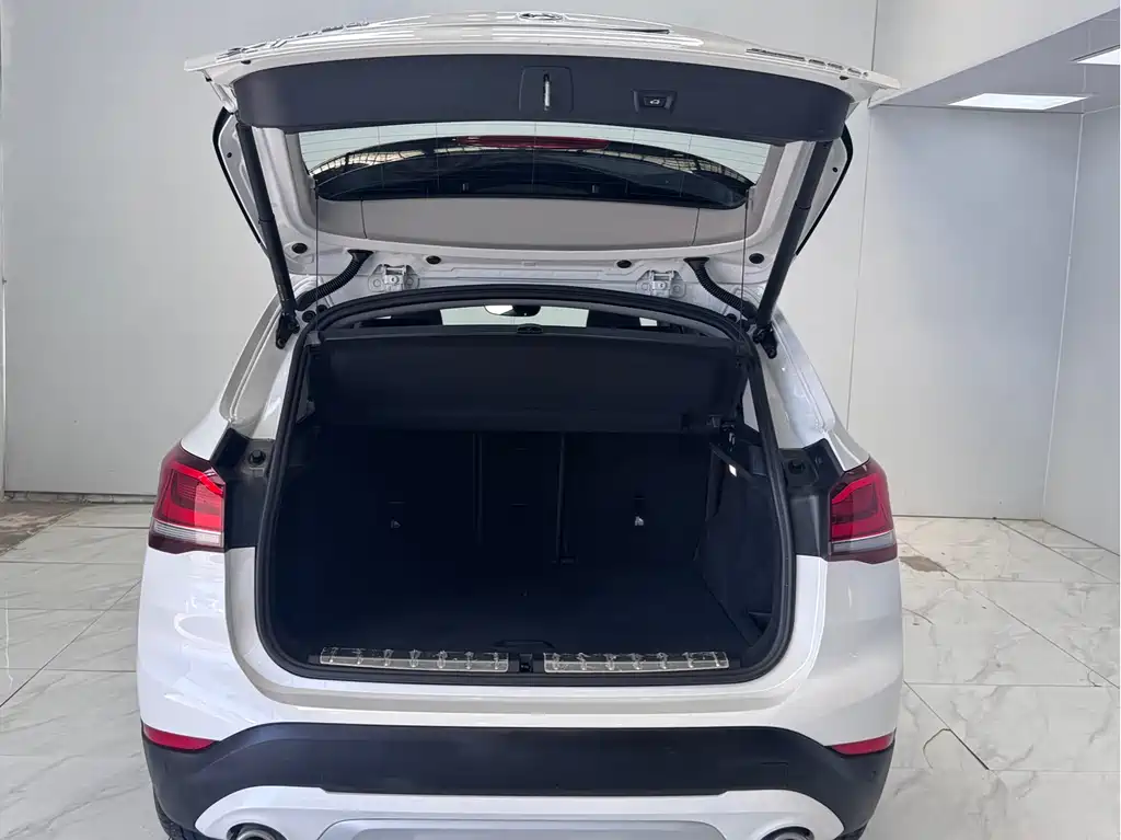 BMW X1 2022 — фото 16