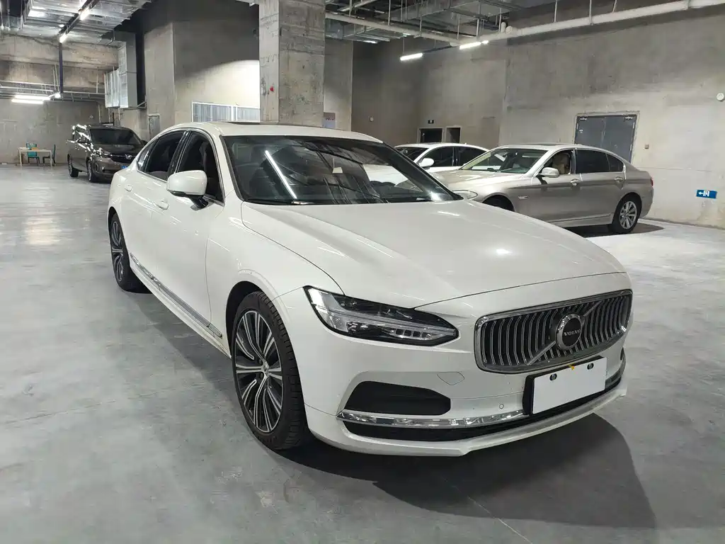 Volvo S90 2024 — фото 3