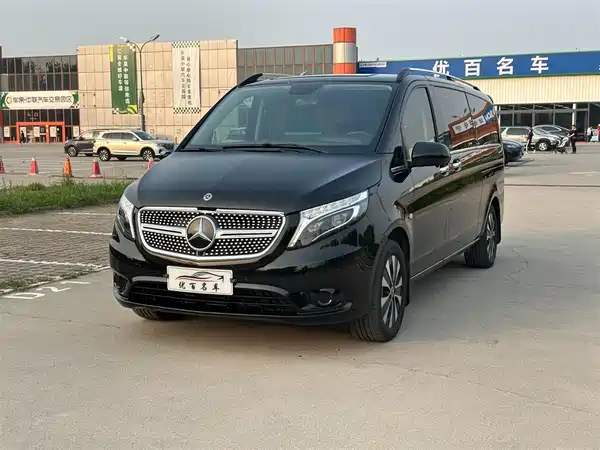 Mercedes-Benz Vito 2021