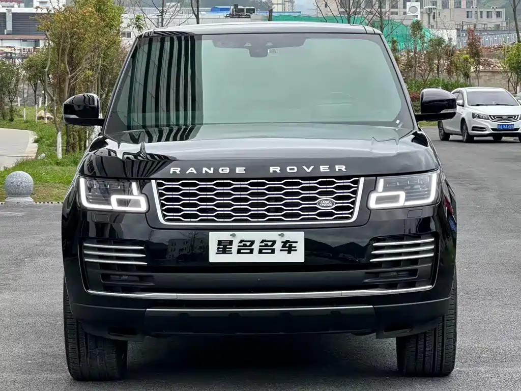 Land Rover Range Rover 2020 — фото 2