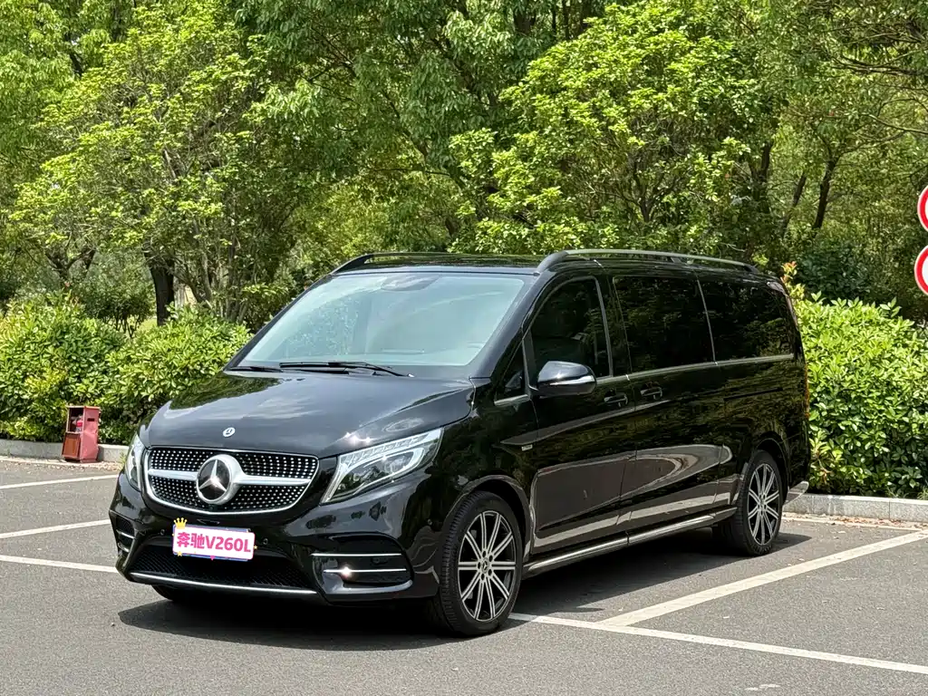 Mercedes-Benz V-Class 2022 — фото 3