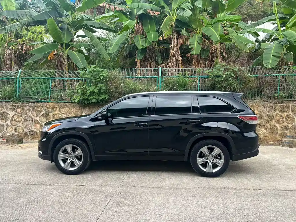 Toyota Highlander 2017
