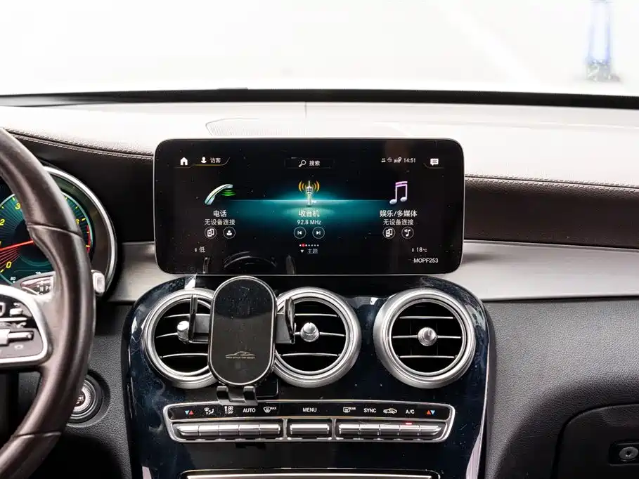 Mercedes-Benz GLC 2020 — фото 9