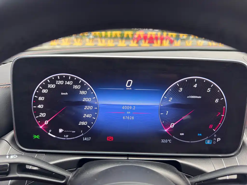 Mercedes-Benz C-Class 2022 — фото 10