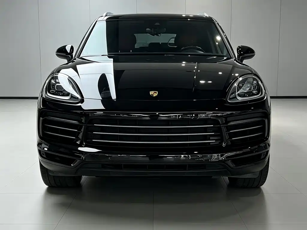 Porsche Cayenne 2019 — фото 2