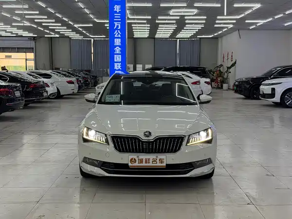 Skoda Superb 2018