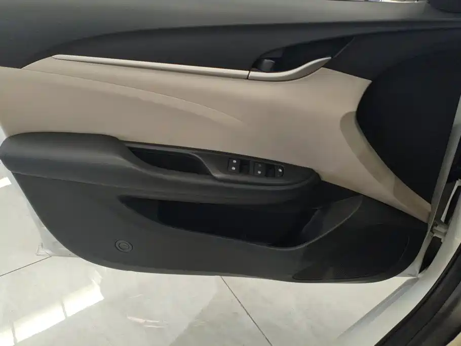 Buick Excelle 2019