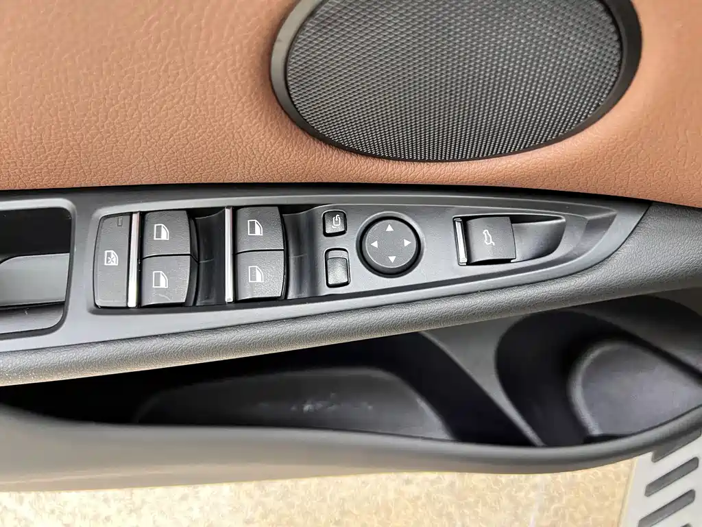 BMW X6 2019 — фото 13