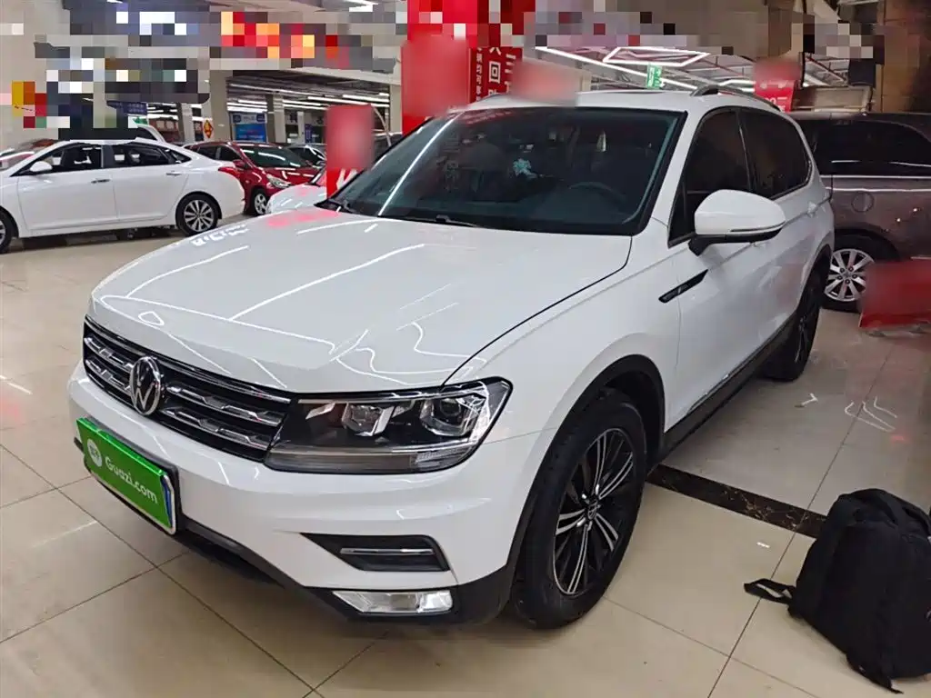 Volkswagen Tiguan L 2021 — фото 1
