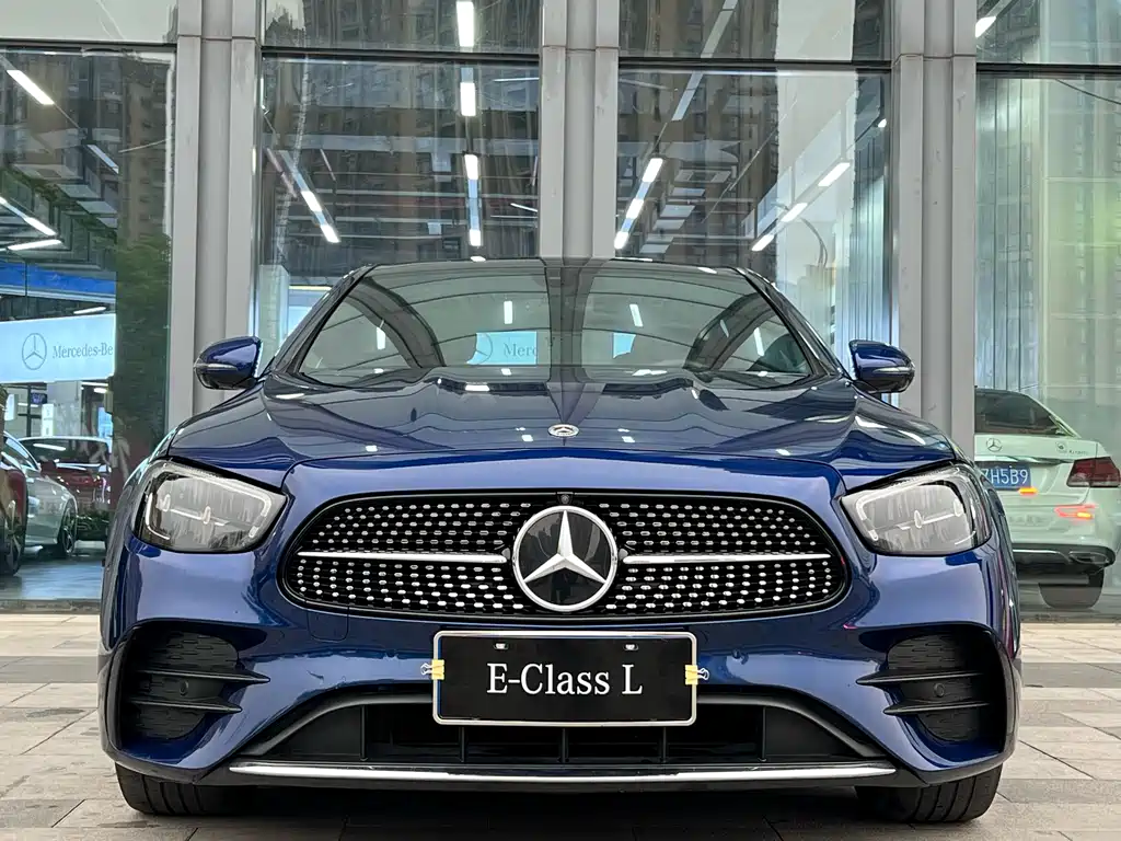 Mercedes-Benz E-Class 2023