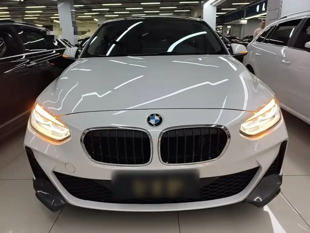BMW 1 Series 2022
