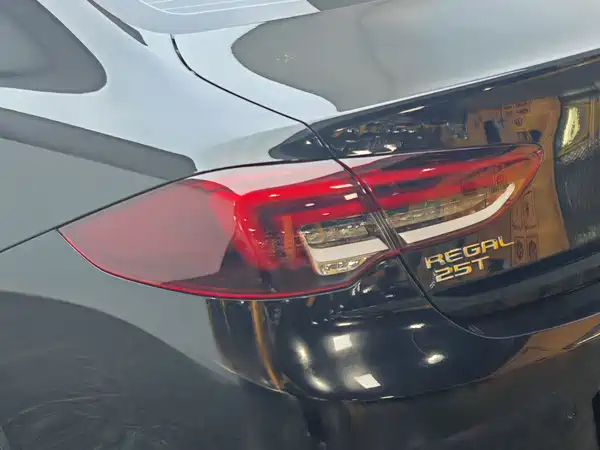 Buick Regal 2024