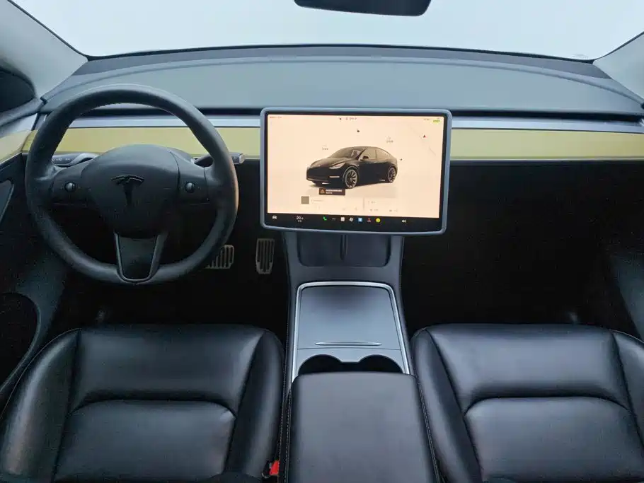 Tesla Model Y 2023 — фото 12