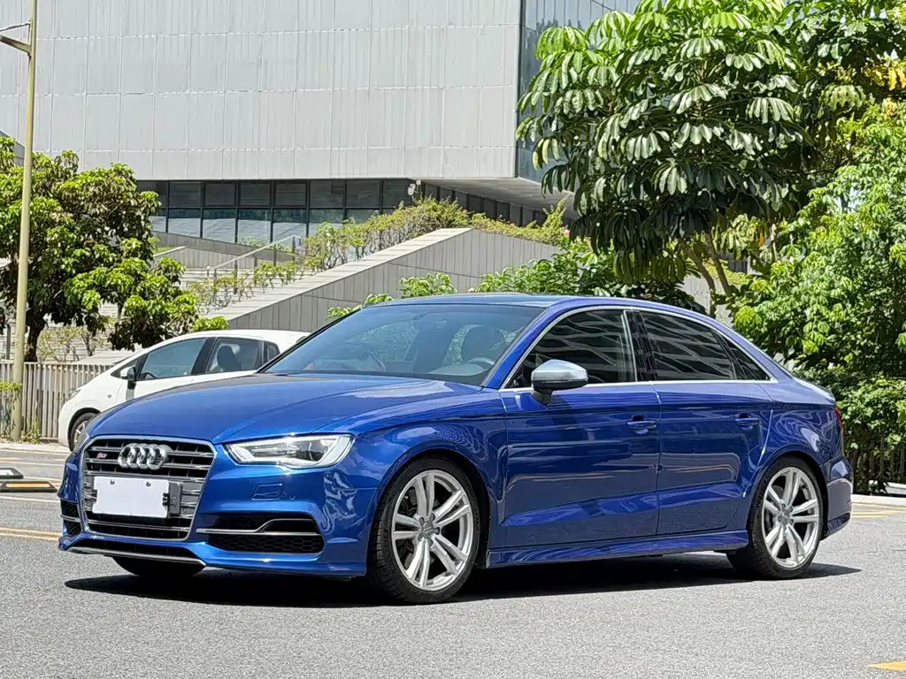 Audi S3 2016 — фото 1