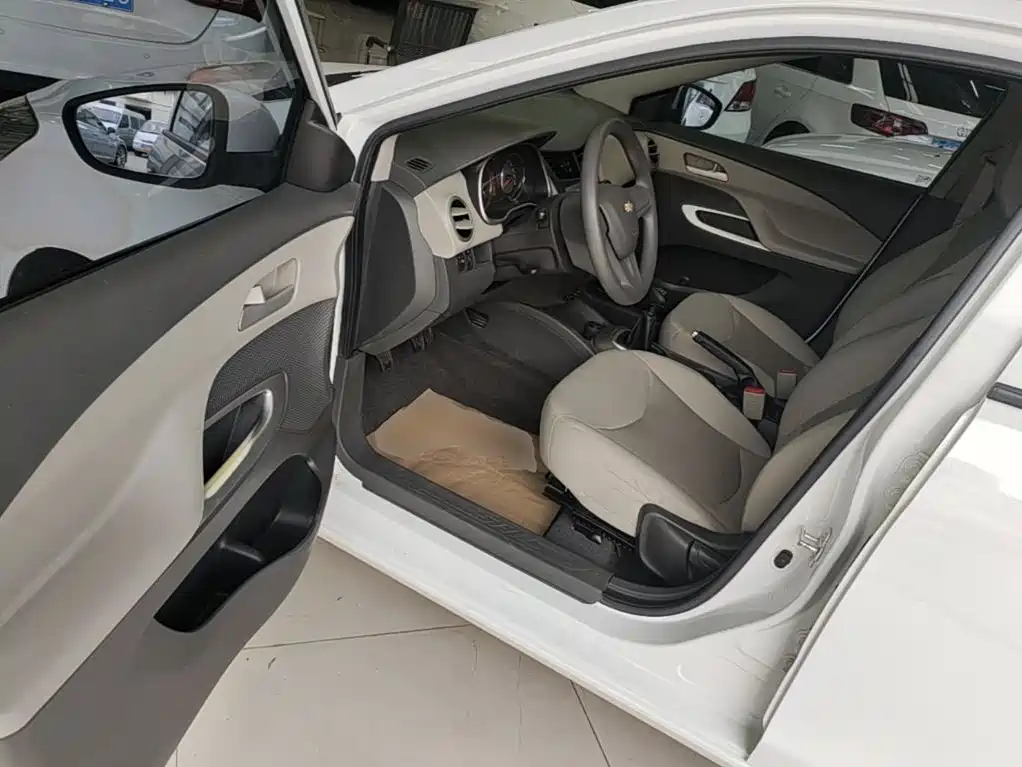 Chevrolet Sail 2015 — фото 16