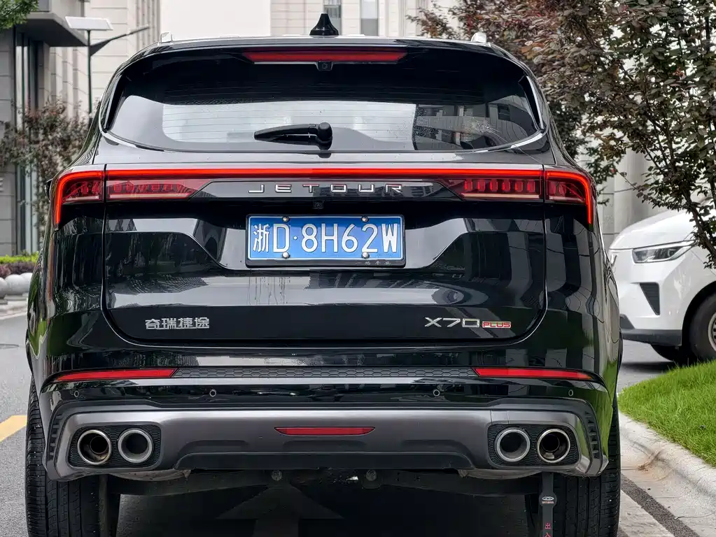 Jetour X70 PLUS 2022 — фото 20